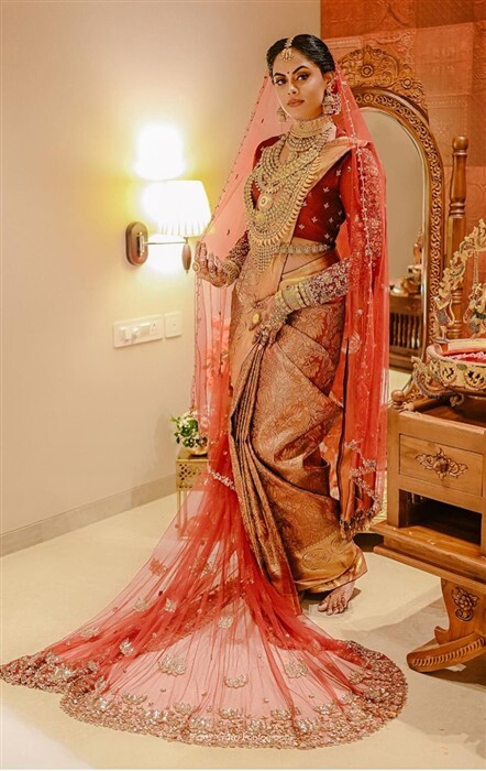 Stunning Moments From Karthika Nair and Rohit Menon's Lavish Kerala Wedding