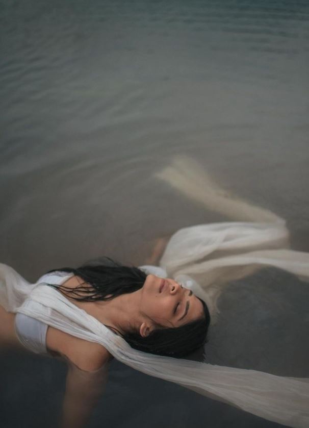 Malavika Mohanan: ప్రభాస్ కొత్త హీరోయిన్ శృతిమించిన షో.. ఉప్పొంగుతోన్న అందాలతో అరాచకంగా!