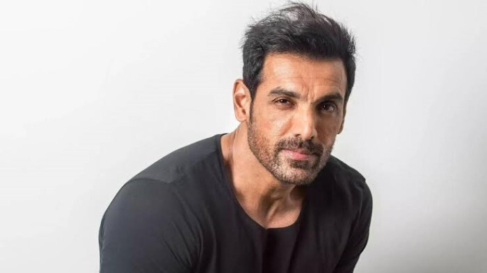 बॉलीवुड के इस अभिनेता ने बैक टू बैक दी फ्लॉप फिल्में, फिर पर्दे पर बना विलेन, फ़िल्म गई 1000 करोड़ के पार
