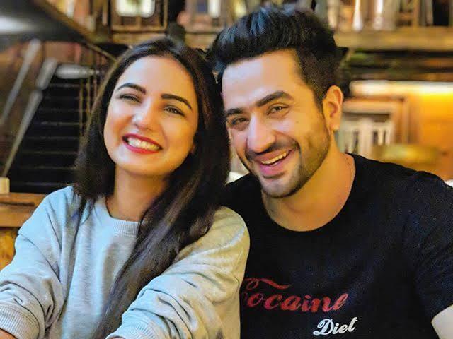 टीवी के इन सितारों ने धर्म की परवाह ना करते हुए अपने प्यार को किया मुकम्मल, रचाई शादी