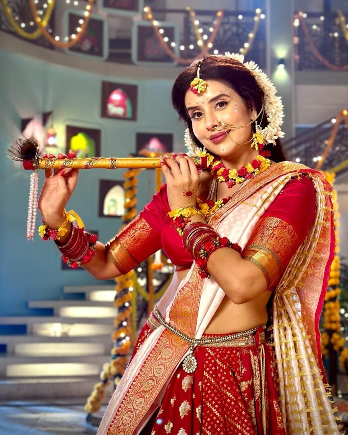 सिंगर मदर होना इस हसीना के लिए बना गुनाह, तलाकशुदा होने के चलते नहीं मिल पा रहा घर, छलका दर्द 