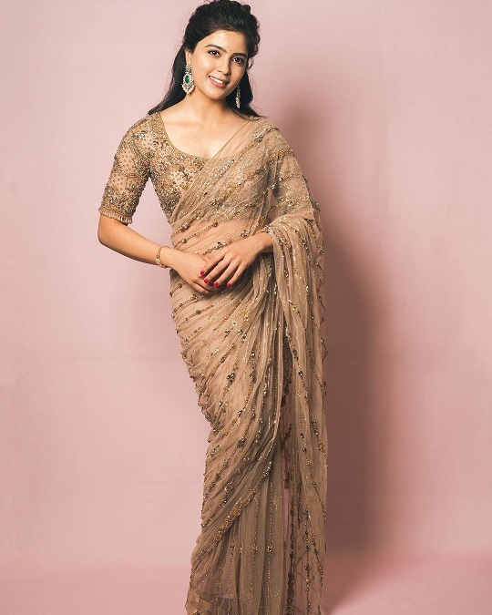 Amritha Aiyer: హనుమాన్ బ్యూటీ అందాలు చూశారంటే మైమరిచిపోవాల్సిందే!