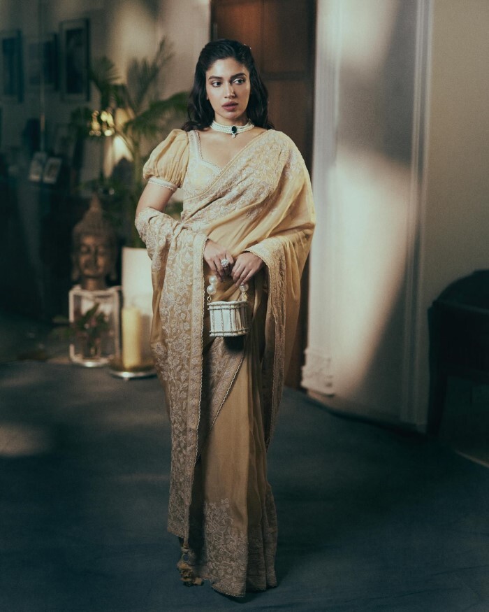 Bhumi Pednekar ने साड़ी में दिखाया हॉट लुक, तस्वीरें देख फैन्स बोले- 'भूमि रानी'