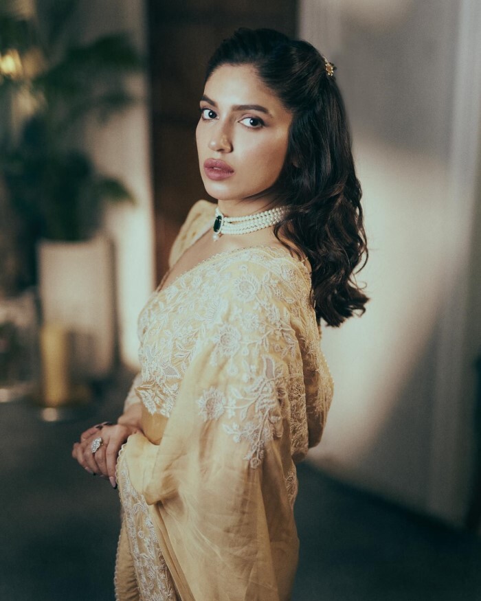 Bhumi Pednekar ने साड़ी में दिखाया हॉट लुक, तस्वीरें देख फैन्स बोले- 'भूमि रानी'