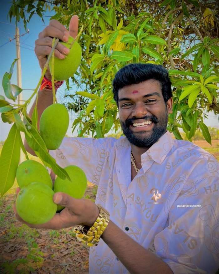 Bigg Boss Telugu Season 7 Winner Pallavi Prashanth Family And Unseen Pics