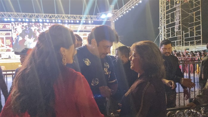 'ಕಾಟೇರ' ಟ್ರೈಲರ್ ಲಾಂಚ್ ಈವೆಂಟ್‌ಗೆ ದರ್ಶನ್ ಎಂಟ್ರಿ ಚಿತ್ರಗಳು 