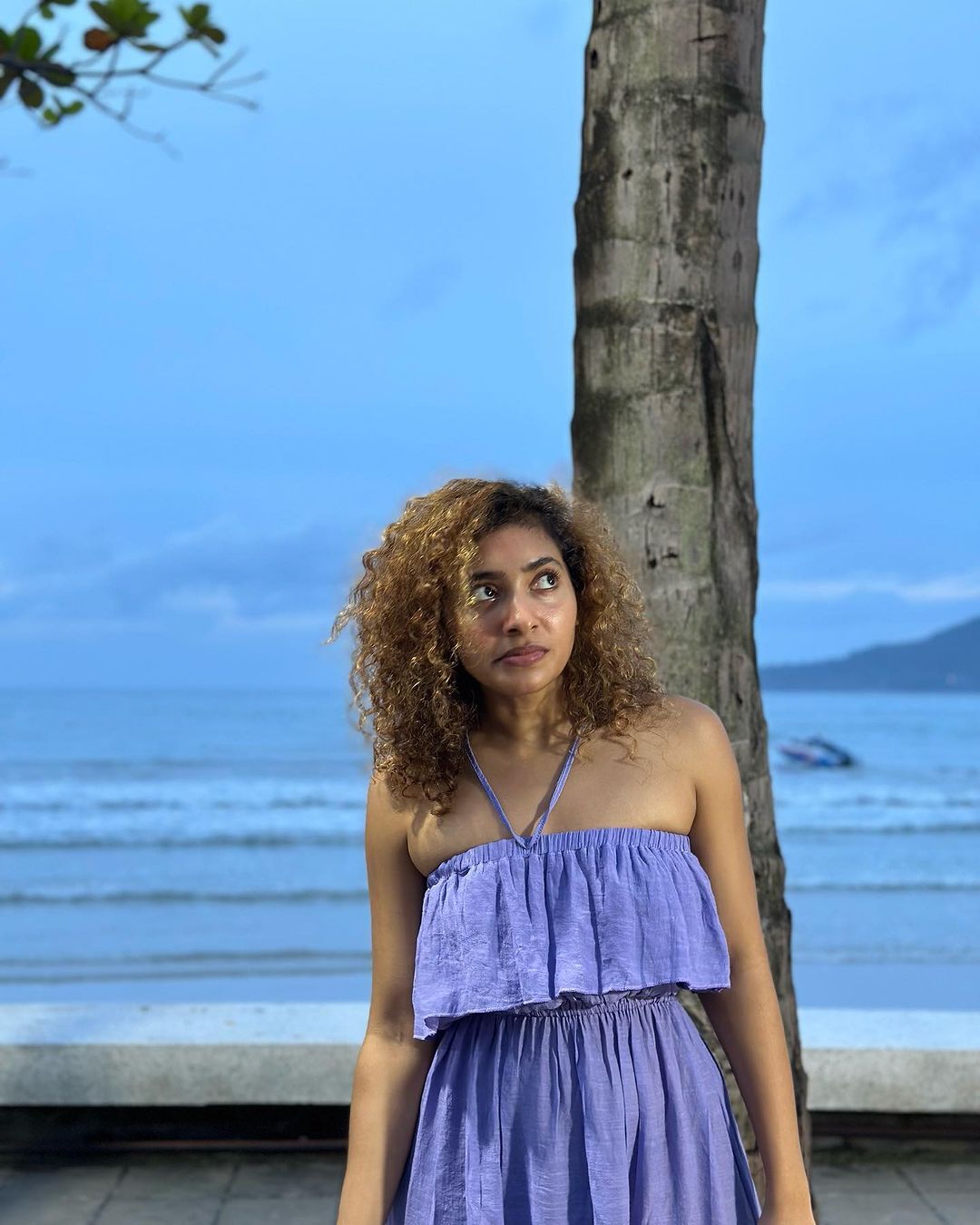 Gnaneshwari Kandregula: జ్ఞానేశ్వరి గ్లామర్ ట్రీట్.. ఇంత అందంగా ఈమెను ఎప్పుడూ చూసుండరు!