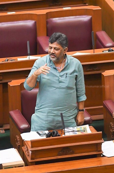 ಉಪ ಮುಖ್ಯಮಂತ್ರಿ ಡಿಕೆ ಶಿವಕುಮಾರ್ ಭೇಟಿಯಾದ ನಟ ಕಿಚ್ಚ ಸುದೀಪ್: ಕಾರಣವೇನು?
