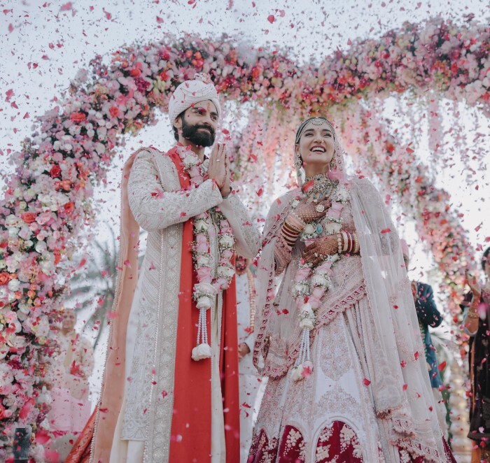 Mukti Mohan बनी दुल्हनिया, इस मशहूर एक्टर संग लिए सात फेरे, तस्वीरें वायरल