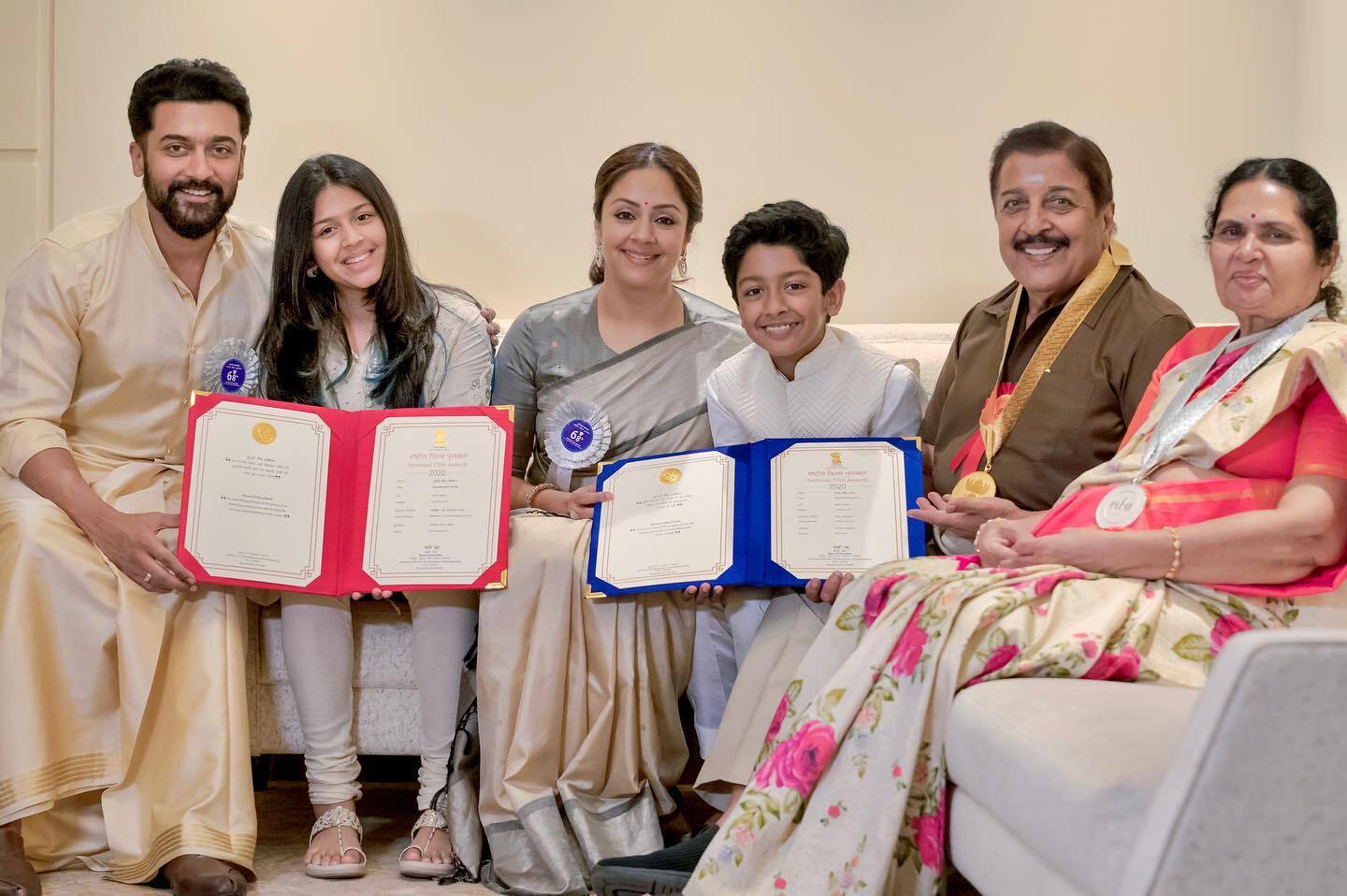 Rare Family Moments Of Actor Suriya