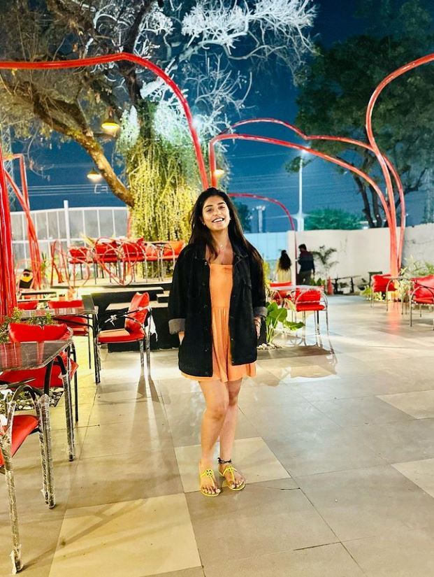 Supritha: డోస్ పెంచిన సురేఖ వాణి డాటర్.. ఇలా చూపిస్తే కుర్రాళ్లు కంట్రోల్‌లో ఉంటారా?
