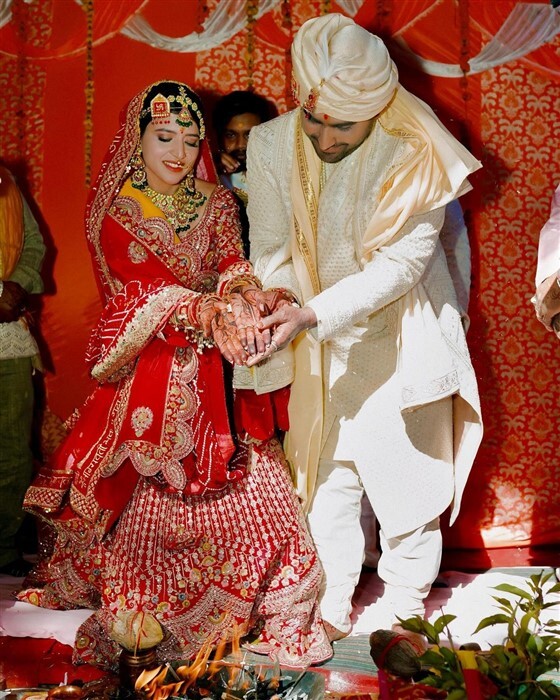 Telugu Actress Chitra Shukla Says 'I Do' to IFS Vaibhav Upadhyay in Uttarakhand