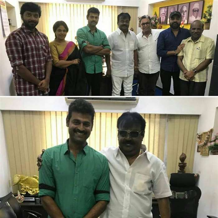 Vijayakanth Unseen And Family Pics