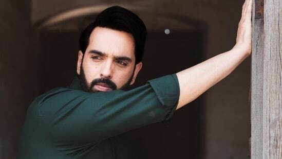 बॉलीवुड के ये स्टारकिड्स निकले महाफ्लॉप, सुपरस्टार पिता की वजह से मेकर्स ने बहाया पैसा