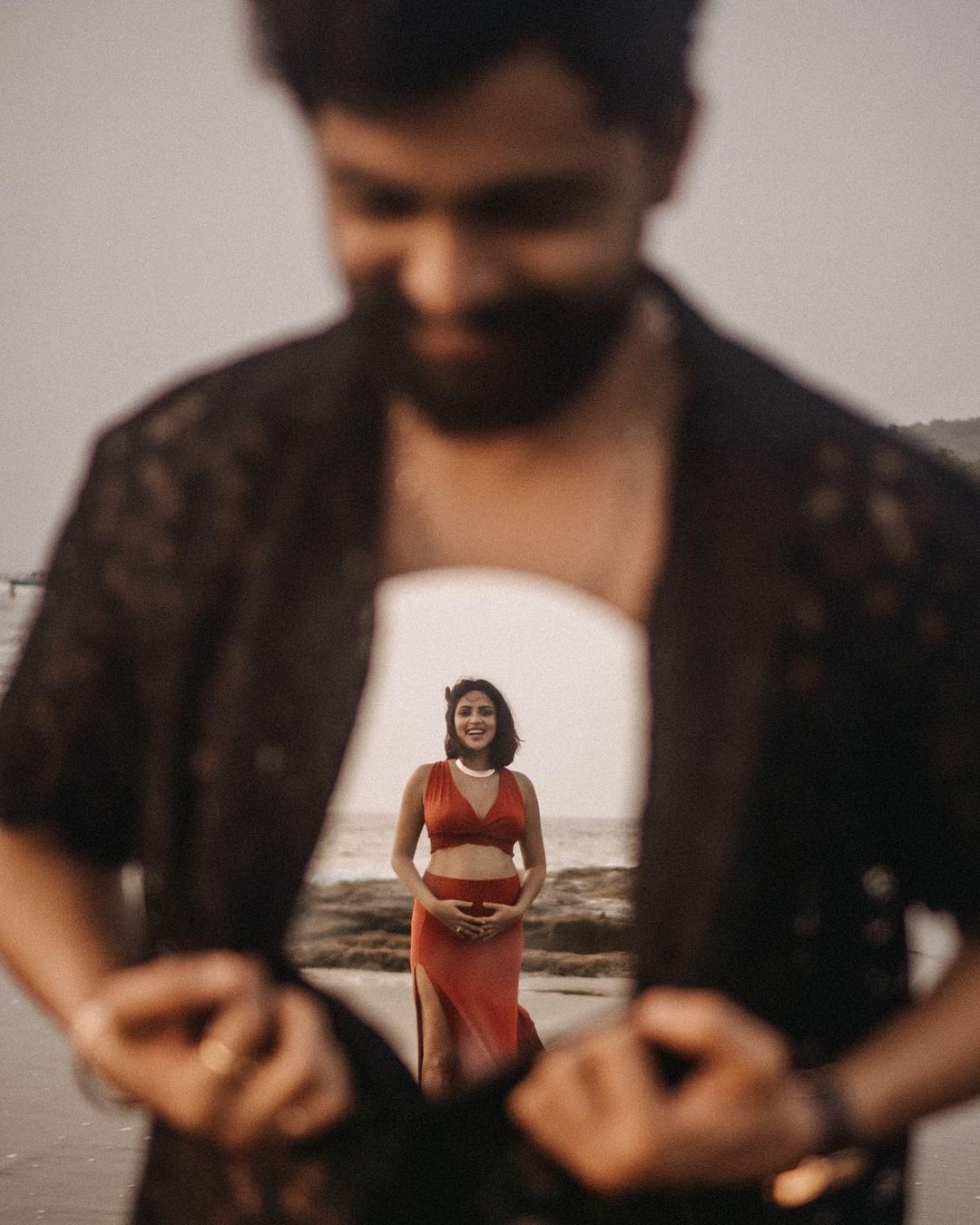 Amala Paul and Jagat Desai Embrace New Beginnings, Announces Pregnancy in a Stunning Beach Maternity Photos