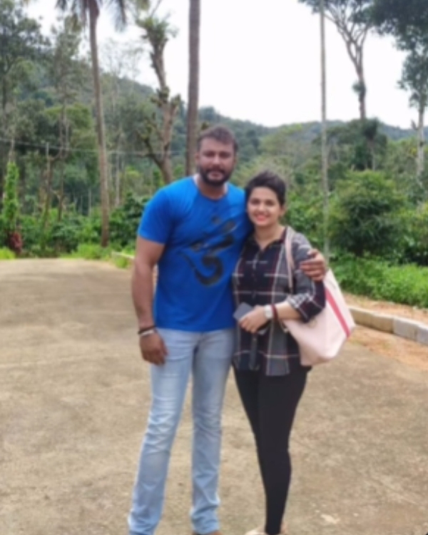 Darshan-Pavithra Gowda| ದರ್ಶನ್ ಜೊತೆಗಿನ 10 ವರ್ಷದ ರಿಲೇಷನ್‌ಶಿಪ್ ಫೋಟೊಗಳನ್ನು ಹಂಚಿಕೊಂಡ ಪವಿತ್ರಾ ಗೌಡ