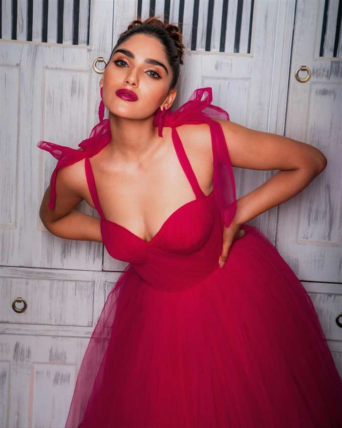 Kalpana Sharma Hot Pics