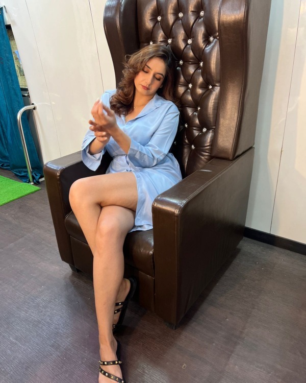 Ragini Dwivedi| ಗ್ಲಾಮರ್ ಅಂದ್ರೆ ರಾಗಿಣಿ.. ರಾಗಿಣಿ ಅಂದ್ರೆ ಗ್ಲಾಮರ್; ಹೊಸ ಫೋಟೊಶೂಟ್ ಹೇಗಿದೆ ನೋಡಿ?