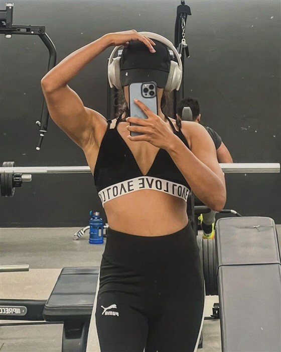 Samyuktha Hegde Inspires With Her Latest Hot Gym Clicks