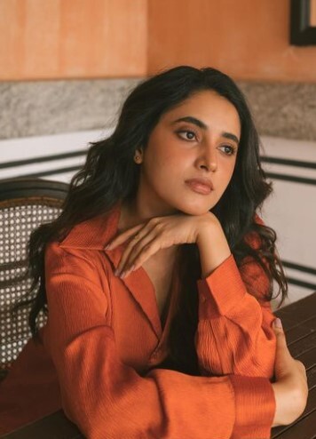 Actress Priyanka mohan Fulfills Her Fan's strange Desire