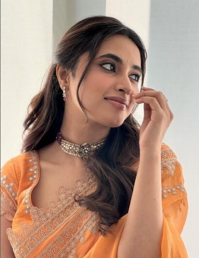 Actress Priyanka mohan Fulfills Her Fan's strange Desire