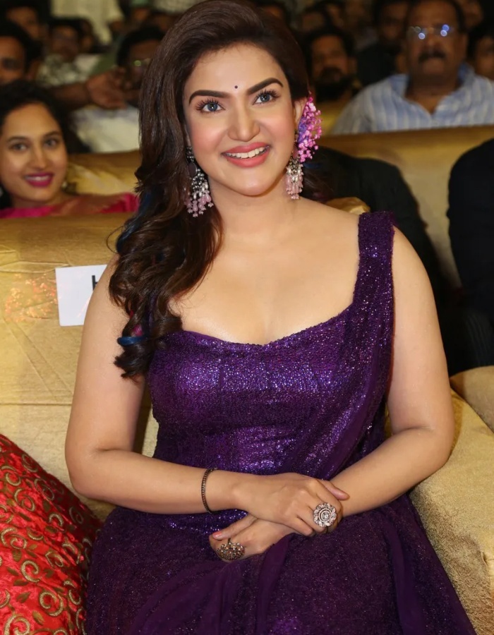 Malayalam actress Honey Rose Photos