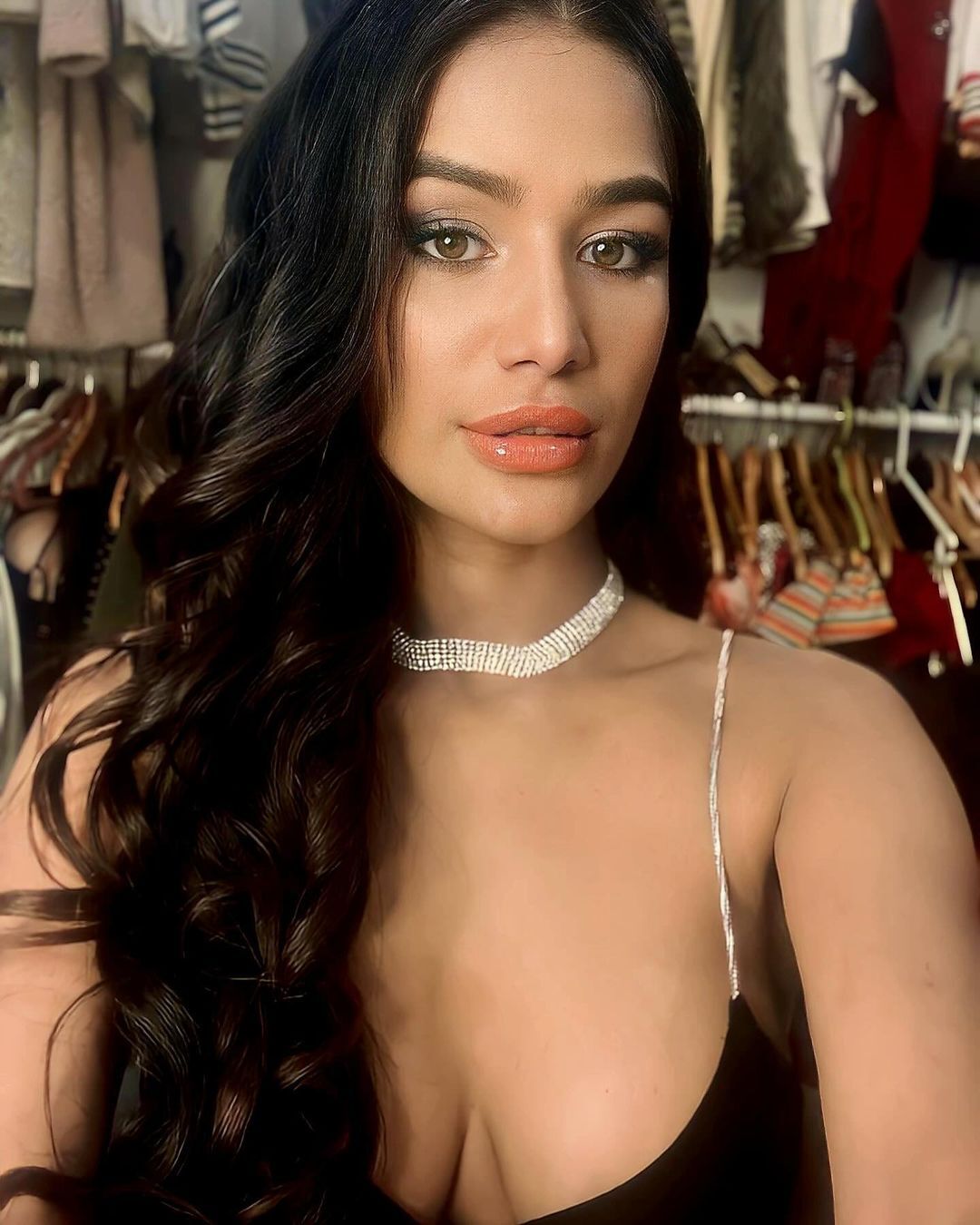 Poonam Pandey: ಶ್ರೀರಾಮನ ಧ್ವಜ ಹಿಡಿದು ಮುಂಬೈ ಬೀದಿಗಳಲ್ಲಿ ಅಲೆದಾಡಿದ್ದ ಪೂನಂ ಪಾಂಡೆ