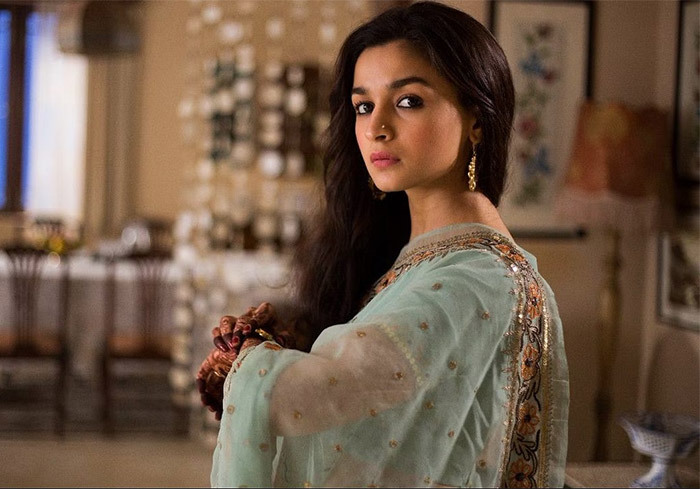 Raazi To Haider: Top 10 Bollywood Films Shot In Kashmir