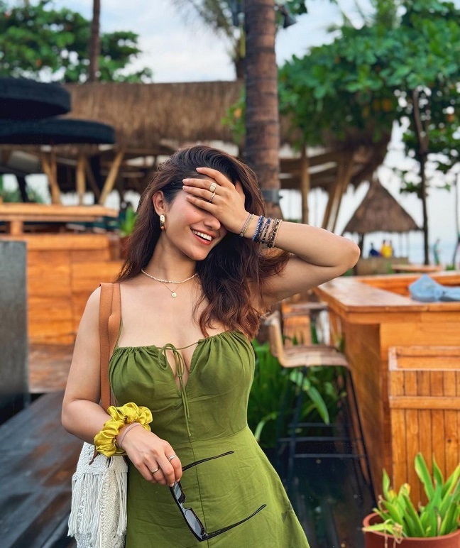 Ruhani Sharma latest