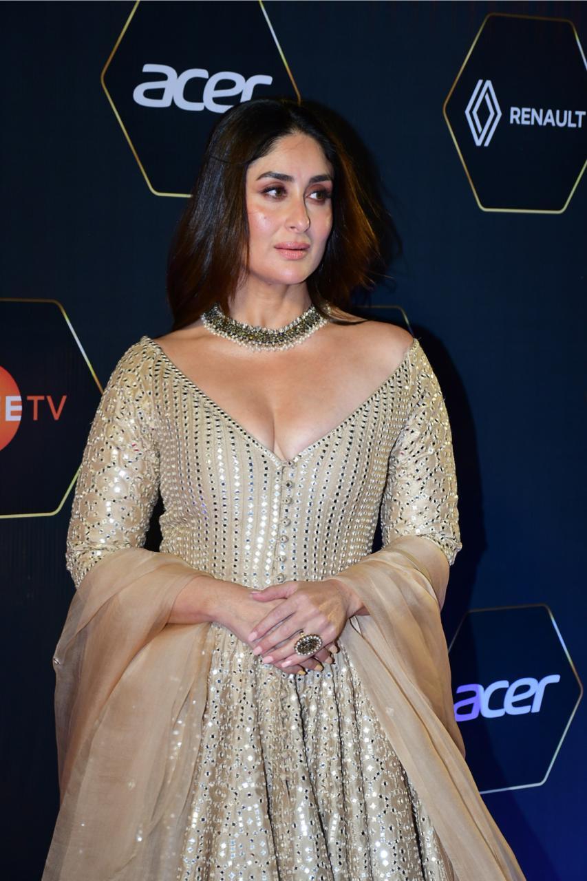 Kareena Kapoor at Dadasaheb Phalke International Film Festival Awards 2024