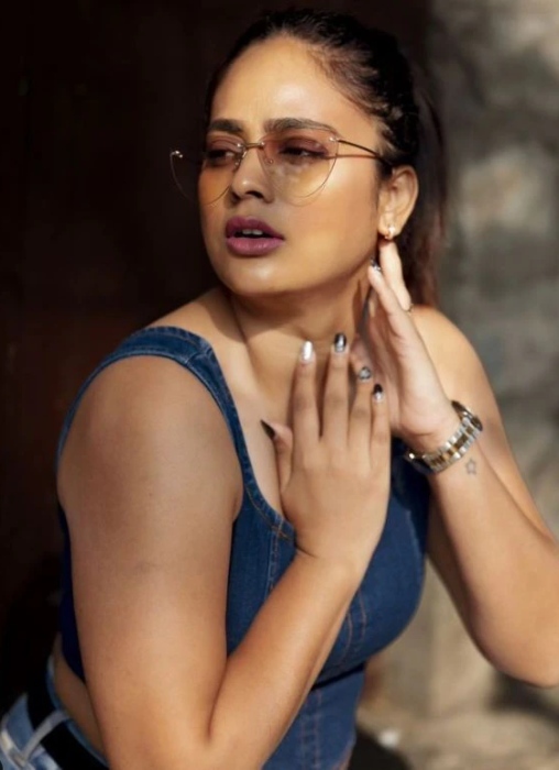 Actress Nandita Swethaa Photos
