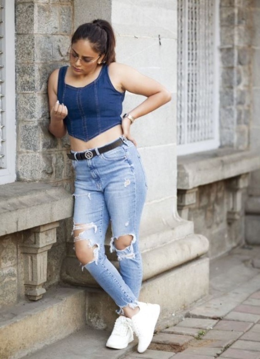 Actress Nandita Swethaa Photos