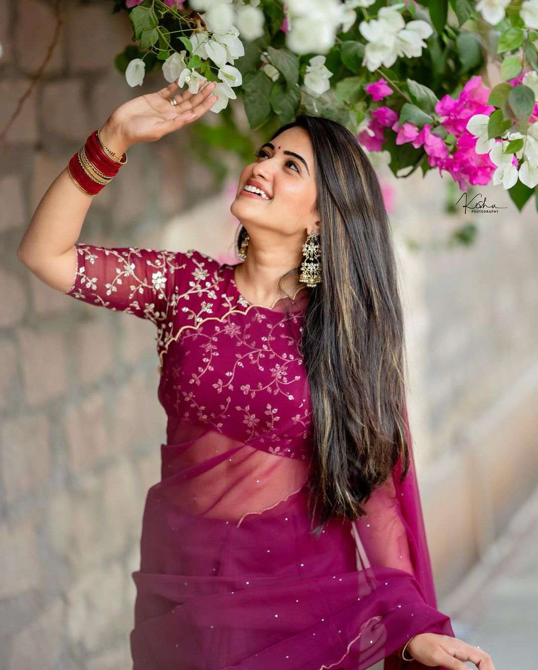 Sravanthi Chokkarapu Saree pics