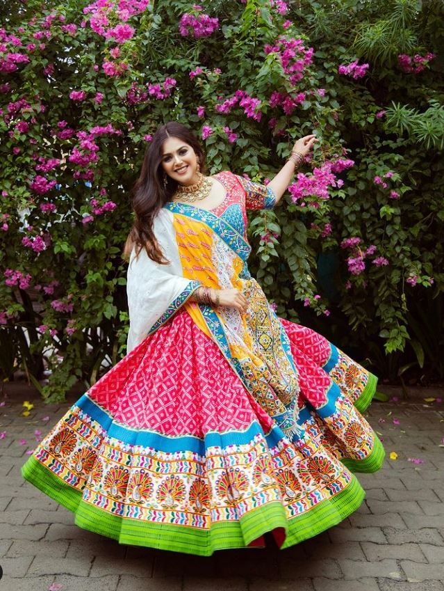 Actress Monal Gajjar Photos