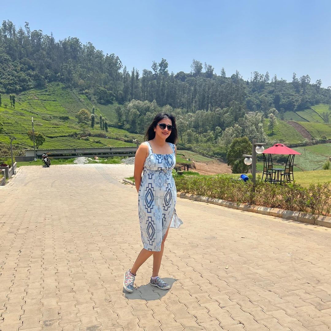 Anjana Rangan done solo trip with her new look