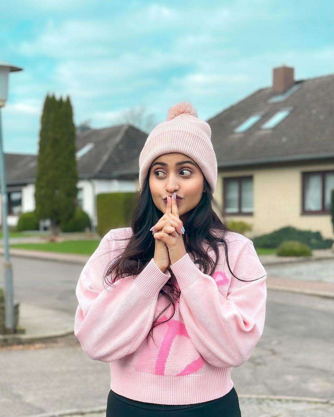 Deepika Pilli Sizzling Images