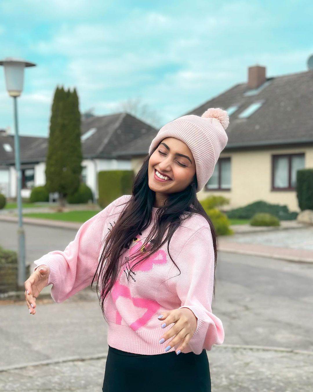 Deepika Pilli Sizzling look