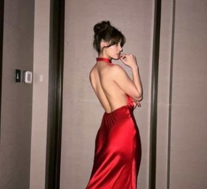Gorgeous disha patani rocks in red deep neck backless gown