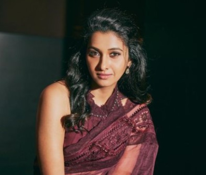 I want to kiss Allu Arjun onscreen, reveals Priya Bhavani Shankar