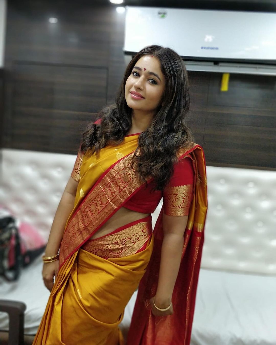 Poonam Bajwa marriage