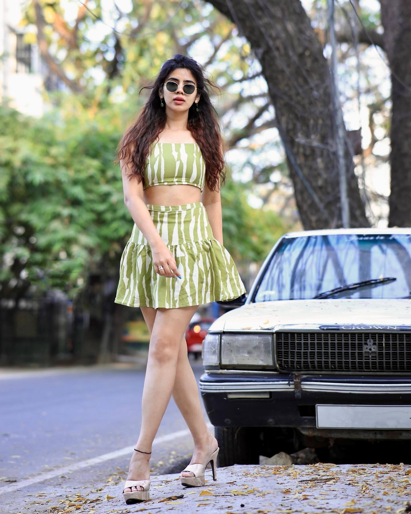Fashionista Alert: Soundariya Nanjundan Rocks the Trendy Photoshoot Scene