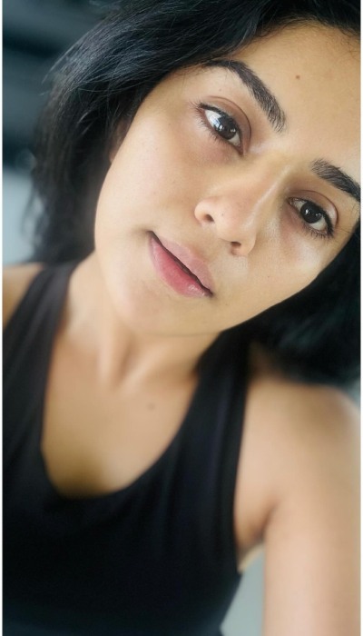 Megha shetty's stunning pose in gym attire