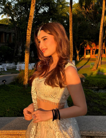 Rasha Thadani's mesmerizing sunkissed photos