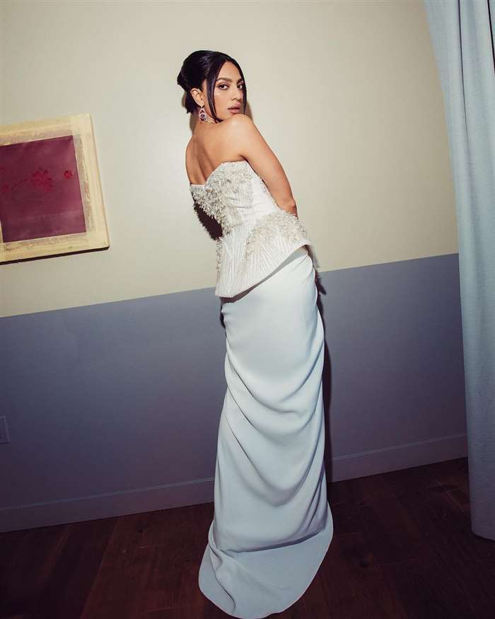 Sobhita Dhulipala's Elegant Avatar