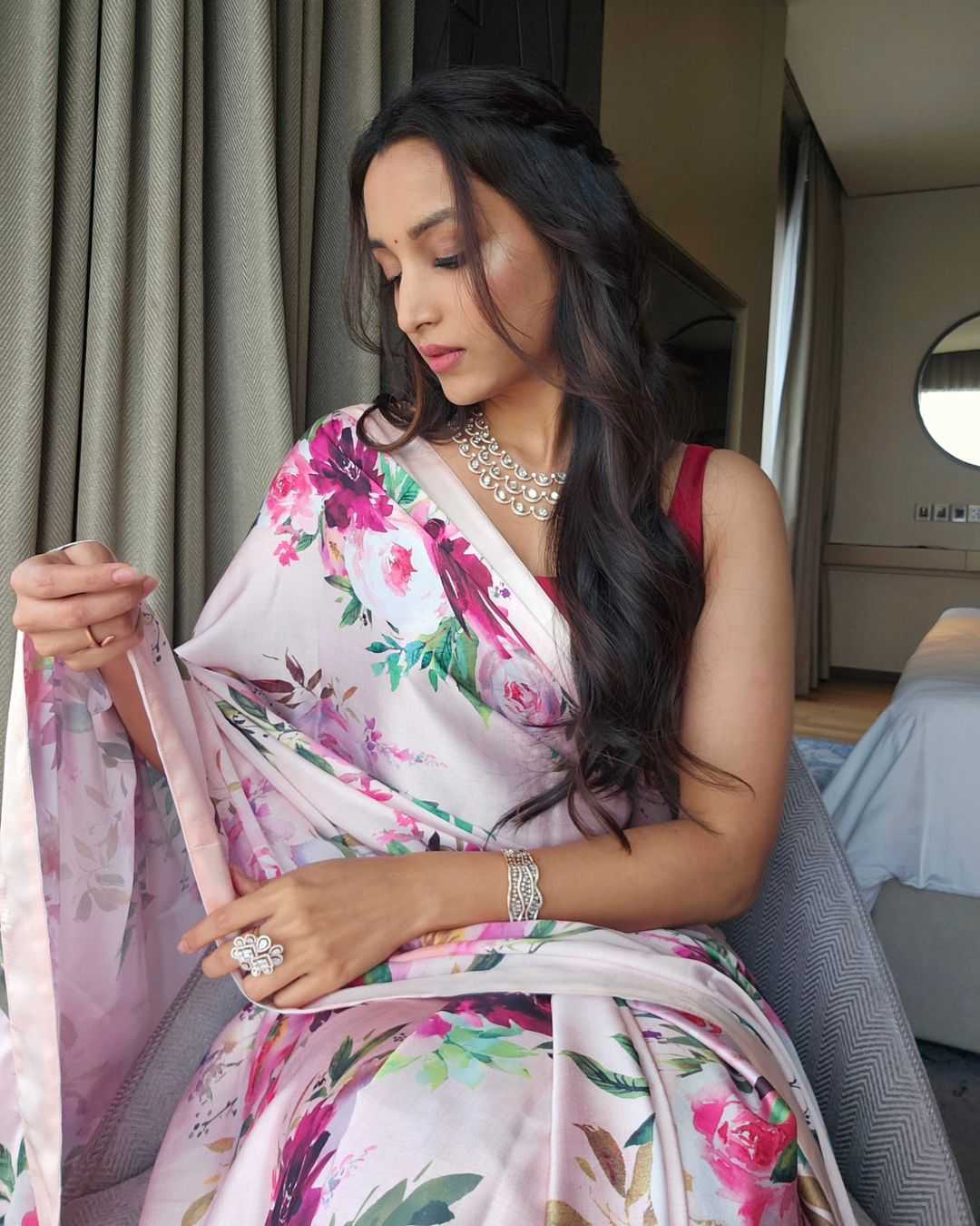 Srinidhi Shetty Crazy Images