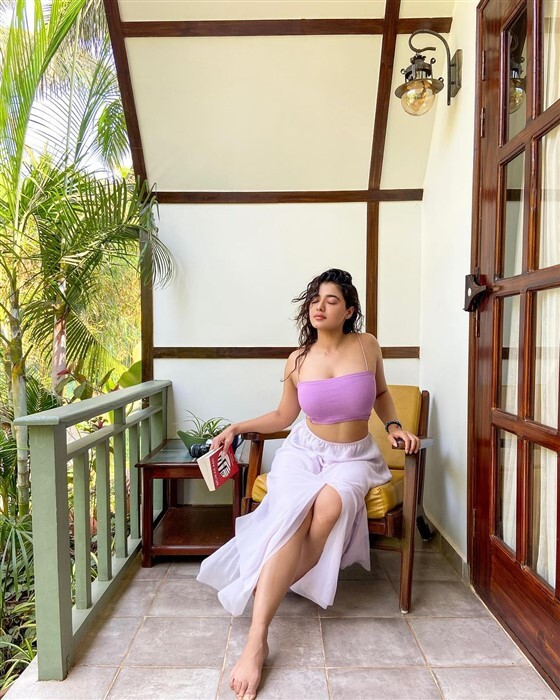 Actress Ketika Sharma photos