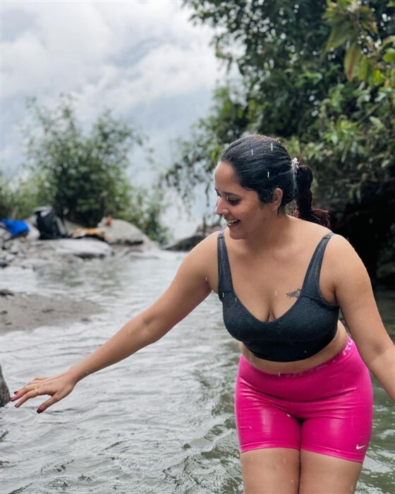 Anasuya Bharadwaj enjoys a vacation with her family