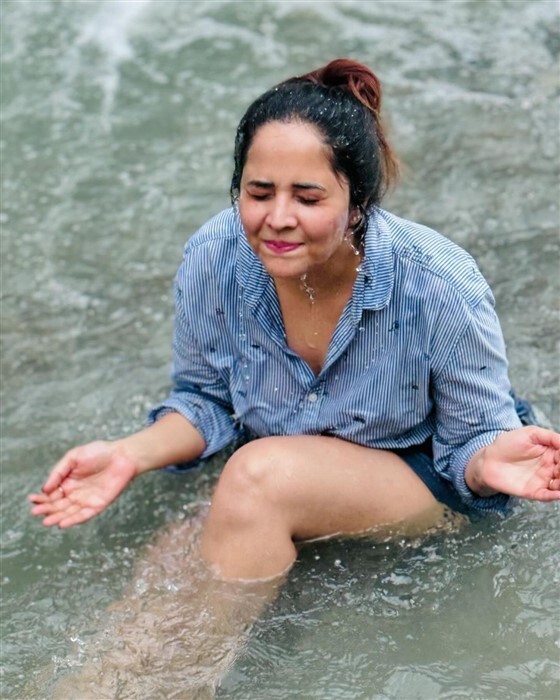 Anasuya Bharadwaj enjoys a vacation with her family