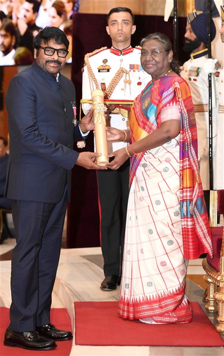 Megastar Chiranjeevi honoured with Padma Vibhushan By President Droupadi Murmu