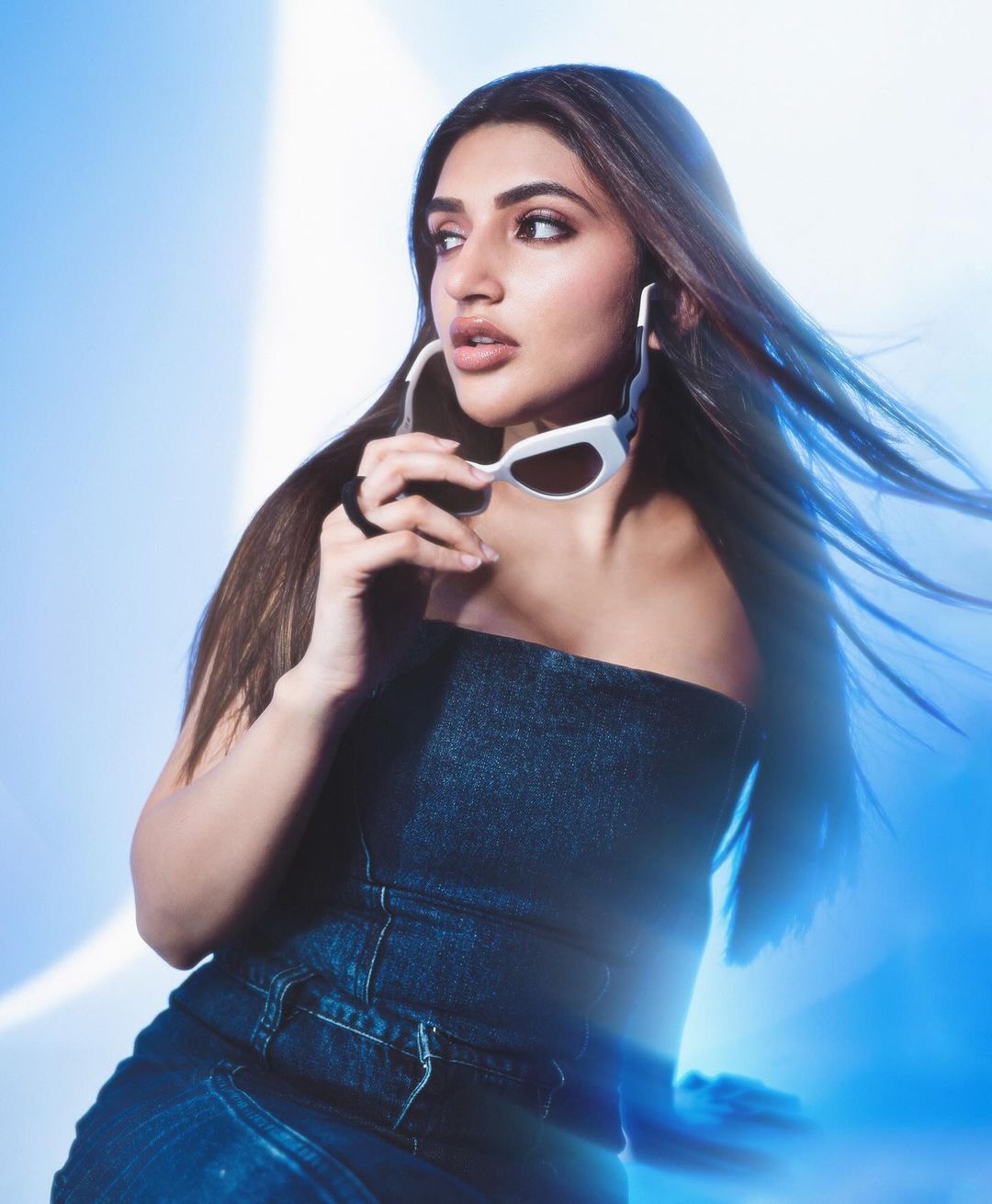 Sreeleela impresses with her stylish photoshoot pics